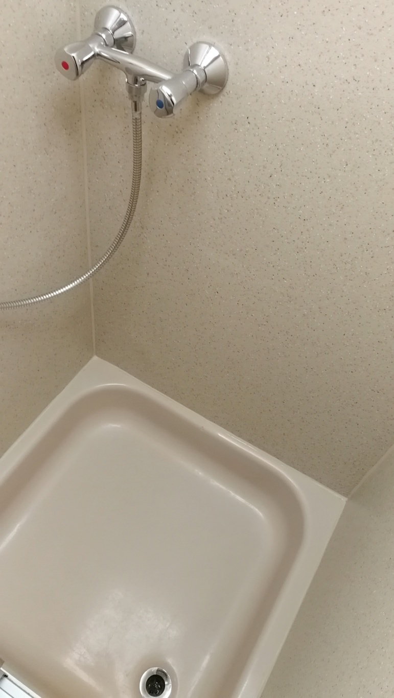 Niesmann Clou neue Dusche Niesmann Clou Wohnmobil Duschwanne neu